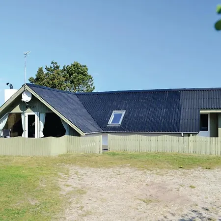 別荘 3 Bedroom In Hvide Sande Bjerregård